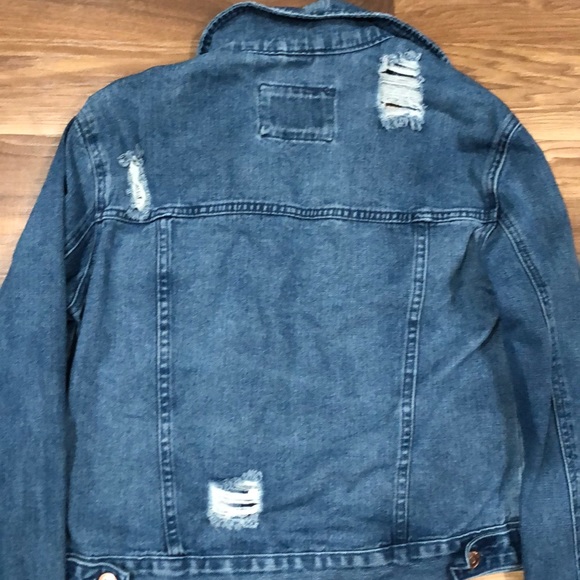 Forever 21 Jean jacket - Picture 5 of 5